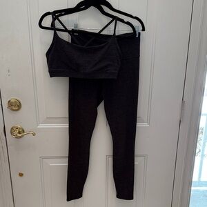 Fabletics SET Black Heather Grey Sports Bra size medium and Leggings size small
